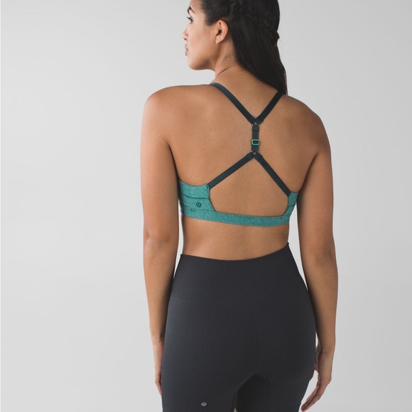 💚 Lululemon Anahatasana Bra size 8 - rare! - Picture 2 of 8